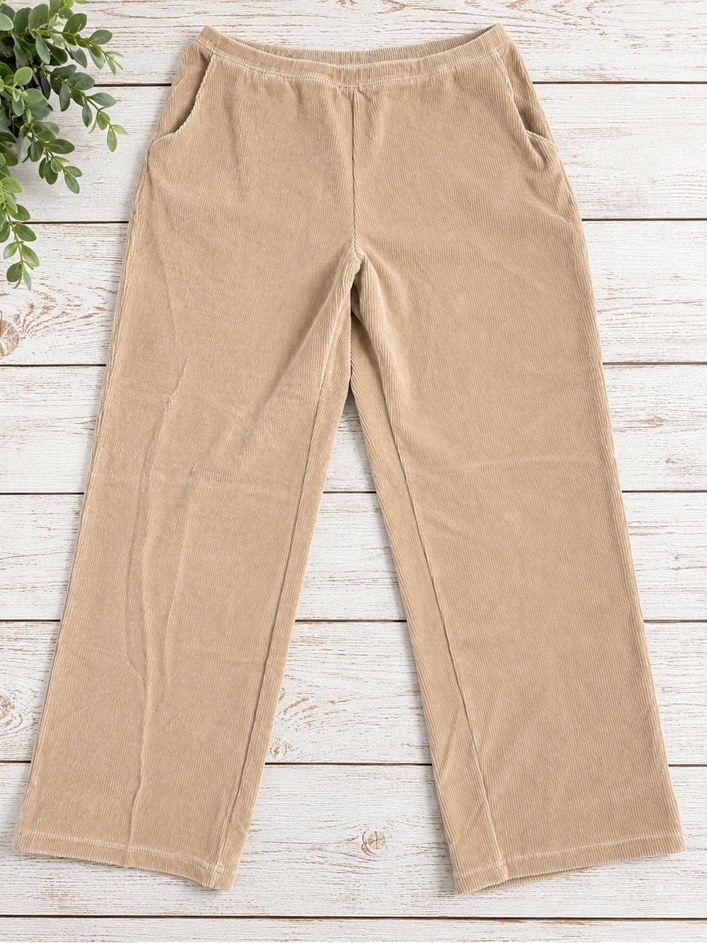 L.L. Bean Perfect Fit Corduroy Pants Women’s L Tan Pull On Stretch